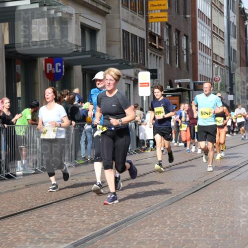 13.09.2026 - 21. swb-Marathon Bremen Strokosch-Dieckow http://msf.ph/oto/10326053 13.09.2026 11:00:58 Ziel 10560, 10639, 10647, 10648, 10678, 10892, 10964, 10965, 11049, 11116, 11260, 11306, 11428, 11459, 11467, 11681, 11682, 11751, 11796, 11813, 11816, 11850, 11969, 11970, 12062, 12241, 12245, 12283, 12390, 12391, 10093, 10263, 10306, 10367, 10368, 10428, 10753, 10857, 11055, 11162, 11247, 11343, 11359, 11475, 11540, 11556, 11687, 11728, 11797, 11804, 11819, 11838, 11959, 12006, 12085, 12116, 12397, 12428, 12430 meine-sportfotos.de