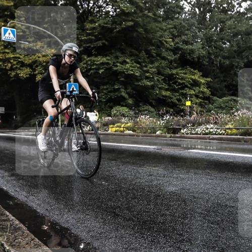 13.09.2026 - Stadtparktriathlon H.Heesch http://msf.ph/oto/10326063 13.09.2026 11:40:00 Radfahren 752, 785, 842 meine-sportfotos.de