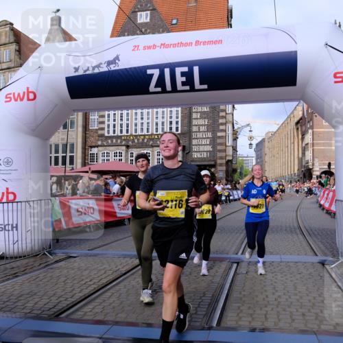 13.09.2026 - 21. swb-Marathon Bremen Tim E. http://msf.ph/oto/10326068 13.09.2026 11:01:15 Ziel 10093, 10367, 10368, 10428, 10639, 10753, 10857, 11049, 11055, 11116, 11247, 11359, 11540, 11728, 11804, 11819, 11850, 12006, 12085, 12116, 12397, 12428 meine-sportfotos.de
