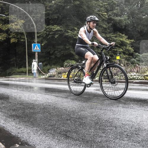 13.09.2026 - Stadtparktriathlon H.Heesch http://msf.ph/oto/10326074 13.09.2026 12:51:08 Radfahren 1097, 1113, 1141, 1167, 1216 meine-sportfotos.de