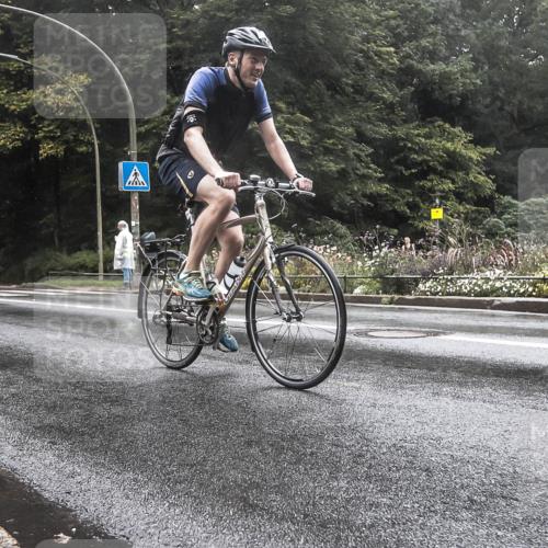 13.09.2026 - Stadtparktriathlon H.Heesch http://msf.ph/oto/10326079 13.09.2026 12:51:26 Radfahren 1178, 1303 meine-sportfotos.de