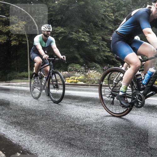 13.09.2026 - Stadtparktriathlon H.Heesch http://msf.ph/oto/10326081 13.09.2026 12:51:32 Radfahren 1073, 1077, 1117, 1239, 1278 meine-sportfotos.de