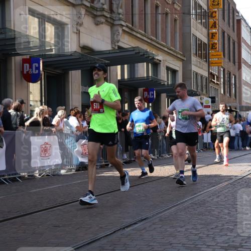 13.09.2026 - 21. swb-Marathon Bremen Strokosch-Dieckow http://msf.ph/oto/10326107 13.09.2026 13:20:10 Ziel 201, 232, 334, 876, 1197, 1528, 1646, 1750, 2493, 2577, 2953, 3813, 4174, 4351, 4357, 4358, 5137, 5450, 5493, 5583, 5855, 6495, 6496, 6901, 7018, 7411, 7664, 8178, 9047, 9162, 9721, 9949, 13222, 205, 411, 431, 495, 511, 655, 1053, 1058, 1252, 1390, 1537, 1551, 1750, 1931, 1972, 2122, 2343, 2807, 2885, 2903, 3240, 3319, 3411, 3685, 3690, 4287, 5340, 5389, 5813, 5837, 6663, 7341, 7404, 7488, 7531, 7664, 8263, 9082, 9518, 9756, 13192 meine-sportfotos.de