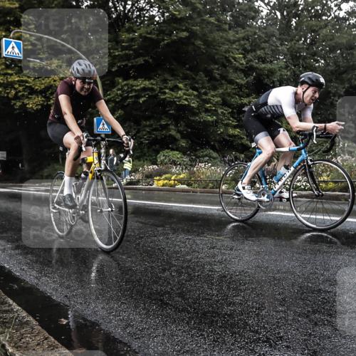 13.09.2026 - Stadtparktriathlon H.Heesch http://msf.ph/oto/10326135 13.09.2026 11:40:23 Radfahren 804, 818, 834, 856, 925 meine-sportfotos.de