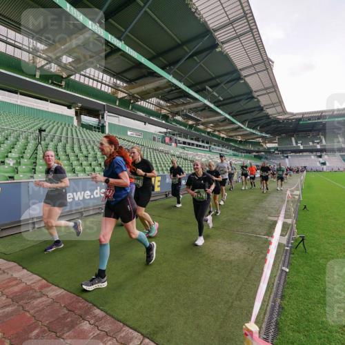 13.09.2026 - 21. swb-Marathon Bremen Michael Burmester http://msf.ph/oto/10326137 13.09.2026 13:30:03 Laufen im Stadion 171, 297, 405, 422, 476, 639, 685, 729, 754, 767, 806, 986, 1217, 1242, 1270, 1384, 1615, 1633, 1634, 1777, 1810, 1811, 1886, 1983, 2216, 2238, 2242, 2249, 2263, 2326, 2368, 2372, 2436, 2449, 2546, 2593, 2615, 2637, 2719, 2738, 2740, 2830, 2862, 2868, 2869, 2871, 2918, 2924, 2991, 2994, 3020, 3053, 3101, 3129, 3227, 3238, 3274, 3286, 3321, 3361, 3563, 3594, 3595, 3605, 3678, 3755, 3758, 3798, 3876, 3898, 3929, 3953, 3965, 3971, 3987, 4011, 4056 meine-sportfotos.de