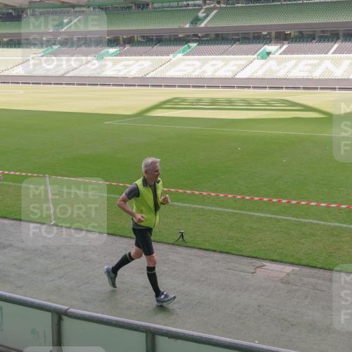13.09.2026 - 21. swb-Marathon Bremen Michael Burmester http://msf.ph/oto/10326138 13.09.2026 12:55:38 Laufen im Stadion 161, 189, 201, 205, 307, 388, 411, 461, 465, 481, 495, 655, 666, 854, 876, 913, 926, 948, 1053, 1058, 1197, 1390, 1537, 1599, 1645, 1658, 1750, 2001, 2040, 2122, 2125, 2234, 2251, 2260, 2319, 2383, 2390, 2474, 2535, 2604, 2733, 2801, 2812, 2870, 2922, 2948, 2962, 3012, 3054, 3057, 3119, 3134, 3175, 3192, 3202, 3206, 3241, 3246, 3290, 3346, 3348, 3356, 3357, 3411, 3508, 3706, 3716, 3836, 4135, 4137, 4171, 4413, 4479, 4733, 5277, 5430, 5530, 5695, 5867, 6106 meine-sportfotos.de