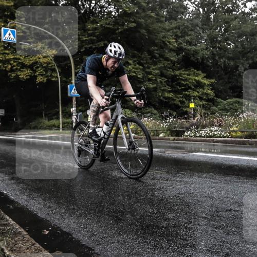 13.09.2026 - Stadtparktriathlon H.Heesch http://msf.ph/oto/10326141 13.09.2026 11:40:25 Radfahren 772, 804, 818, 834, 856, 925 meine-sportfotos.de
