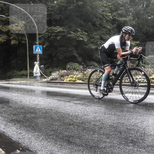 13.09.2026 - Stadtparktriathlon H.Heesch http://msf.ph/oto/10326214 13.09.2026 12:52:42 Radfahren 1195, 1203, 1209, 1267 meine-sportfotos.de