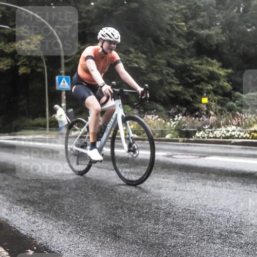 13.09.2026 - Stadtparktriathlon H.Heesch http://msf.ph/oto/10326236 13.09.2026 12:53:04 Radfahren 1134, 1157, 1194 meine-sportfotos.de