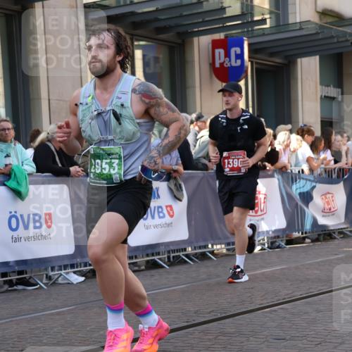 13.09.2026 - 21. swb-Marathon Bremen Strokosch-Dieckow http://msf.ph/oto/10326255 13.09.2026 13:20:13 Ziel 201, 232, 334, 541, 876, 1197, 1528, 1646, 2493, 2577, 2953, 3813, 4174, 4351, 4357, 4358, 5137, 5450, 5493, 5855, 6495, 6496, 6901, 7018, 7411, 8178, 9047, 9162, 9721, 9949, 13222, 205, 411, 431, 495, 511, 655, 1053, 1058, 1252, 1390, 1537, 1551, 1750, 1931, 1972, 2122, 2343, 2807, 2885, 2903, 3240, 3411, 3685, 3690, 4287, 5340, 5389, 5583, 5813, 5837, 6663, 7018, 7341, 7404, 7488, 7531, 7664, 9518, 9756, 13192 meine-sportfotos.de