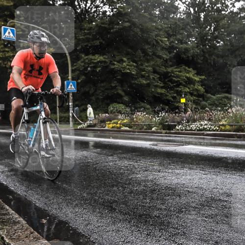 13.09.2026 - Stadtparktriathlon H.Heesch http://msf.ph/oto/10326262 13.09.2026 11:41:23 Radfahren 658, 934 meine-sportfotos.de