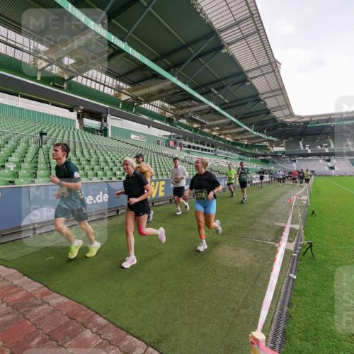 13.09.2026 - 21. swb-Marathon Bremen Michael Burmester http://msf.ph/oto/10326263 13.09.2026 13:30:14 Laufen im Stadion 122, 171, 224, 297, 405, 422, 476, 639, 685, 729, 754, 767, 806, 986, 1114, 1217, 1242, 1270, 1384, 1529, 1615, 1633, 1634, 1810, 1811, 1886, 1983, 2216, 2238, 2242, 2249, 2263, 2326, 2368, 2372, 2436, 2449, 2546, 2615, 2629, 2637, 2643, 2719, 2738, 2740, 2830, 2862, 2868, 2869, 2871, 2918, 2924, 2991, 2994, 3020, 3053, 3101, 3129, 3227, 3238, 3274, 3286, 3321, 3361, 3401, 3563, 3594, 3605, 3678, 3755, 3758, 3873, 3876, 3898, 3929, 3953, 3965, 3971, 4011, 4056, 357 meine-sportfotos.de