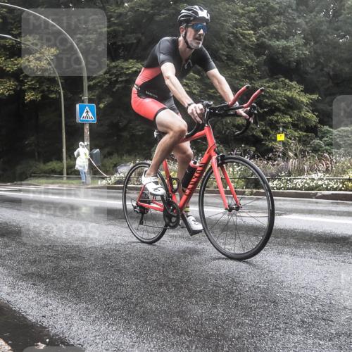 13.09.2026 - Stadtparktriathlon H.Heesch http://msf.ph/oto/10326275 13.09.2026 12:53:24 Radfahren 1199, 1228, 1282 meine-sportfotos.de
