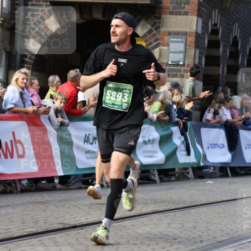 13.09.2026 - 21. swb-Marathon Bremen Strokosch-Dieckow http://msf.ph/oto/10326283 13.09.2026 13:11:54 Ziel 382, 3899, 5585, 6059, 7109, 8982, 493, 2444, 2447, 2820, 3336, 3703, 4283, 4698, 5940, 6739, 7621 meine-sportfotos.de