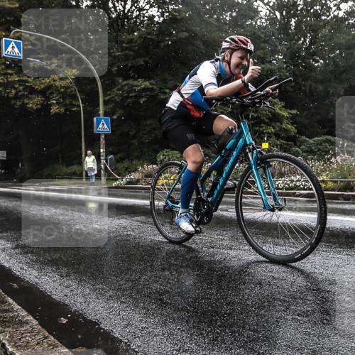 13.09.2026 - Stadtparktriathlon H.Heesch http://msf.ph/oto/10326288 13.09.2026 11:41:48 Radfahren 767 meine-sportfotos.de