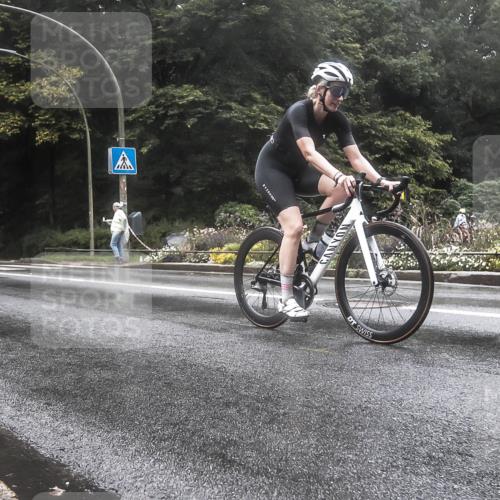 13.09.2026 - Stadtparktriathlon H.Heesch http://msf.ph/oto/10326298 13.09.2026 12:53:55 Radfahren 1136, 1232, 1255, 1257 meine-sportfotos.de