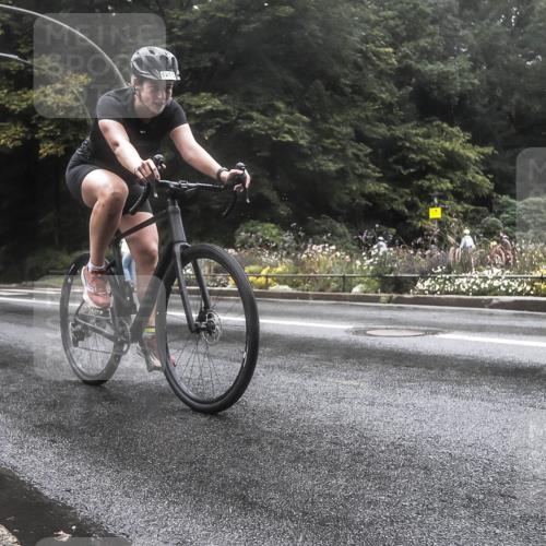 13.09.2026 - Stadtparktriathlon H.Heesch http://msf.ph/oto/10326302 13.09.2026 12:53:55 Radfahren 1136, 1232, 1255, 1257 meine-sportfotos.de