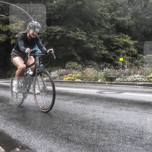 13.09.2026 - Stadtparktriathlon H.Heesch http://msf.ph/oto/10326307 13.09.2026 12:54:01 Radfahren 1078, 1084, 1214, 1294 meine-sportfotos.de