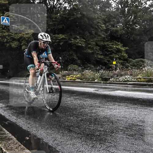 13.09.2026 - Stadtparktriathlon H.Heesch http://msf.ph/oto/10326309 13.09.2026 11:42:06 Radfahren 771, 814, 820, 927 meine-sportfotos.de