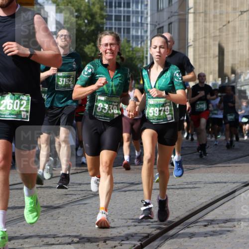 13.09.2026 - 21. swb-Marathon Bremen Strokosch-Dieckow http://msf.ph/oto/10326317 13.09.2026 13:31:22 Ziel 217, 244, 1189, 1398, 1479, 2513, 2802, 2902, 3360, 3800, 4251, 4647, 5600, 5846, 6307, 6419, 6732, 7198, 7359, 7637, 7760, 7798, 7882, 8382, 8543, 8616, 9274, 9290, 9507, 9767, 9937, 9958, 9962, 9969, 9976, 9977, 13152, 13215, 922, 1600, 2602, 2707, 3152, 3343, 3392, 3579, 3859, 4258, 4273, 4692, 4889, 5504, 6039, 6147, 6581, 6968, 6971, 7032, 8042, 8205, 8239, 8364, 8495, 8522, 9155, 9293, 9903 meine-sportfotos.de