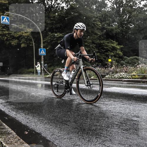 13.09.2026 - Stadtparktriathlon H.Heesch http://msf.ph/oto/10326328 13.09.2026 11:42:16 Radfahren 728, 793, 887, 888 meine-sportfotos.de