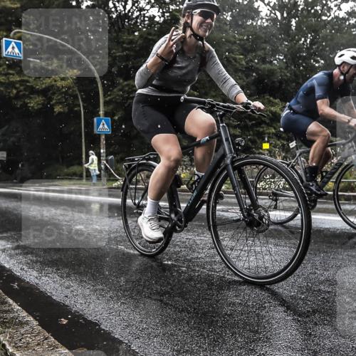 13.09.2026 - Stadtparktriathlon H.Heesch http://msf.ph/oto/10326340 13.09.2026 11:42:26 Radfahren 722, 778, 780, 867 meine-sportfotos.de