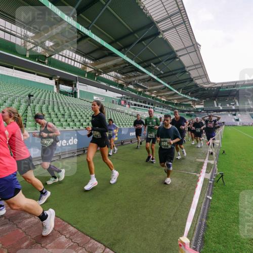 13.09.2026 - 21. swb-Marathon Bremen Michael Burmester http://msf.ph/oto/10326348 13.09.2026 13:30:25 Laufen im Stadion 122, 171, 224, 297, 405, 422, 476, 639, 685, 729, 754, 767, 806, 986, 1114, 1217, 1242, 1270, 1384, 1529, 1615, 1633, 1634, 1775, 1810, 1811, 1886, 1983, 2216, 2238, 2242, 2249, 2263, 2326, 2368, 2372, 2436, 2449, 2546, 2615, 2629, 2637, 2643, 2677, 2719, 2738, 2740, 2830, 2862, 2869, 2871, 2877, 2918, 2994, 3020, 3053, 3094, 3101, 3129, 3227, 3238, 3274, 3286, 3361, 3401, 3563, 3605, 3723, 3755, 3758, 3873, 3876, 3898, 3929, 3953, 3965, 3971, 4011, 4056, 357 meine-sportfotos.de
