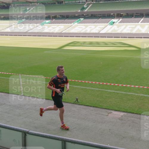 13.09.2026 - 21. swb-Marathon Bremen Michael Burmester http://msf.ph/oto/10326350 13.09.2026 12:55:51 Laufen im Stadion 161, 201, 205, 307, 388, 411, 431, 465, 495, 655, 854, 876, 913, 926, 948, 1053, 1058, 1130, 1197, 1390, 1537, 1599, 1645, 1750, 1972, 2001, 2040, 2122, 2125, 2234, 2251, 2260, 2319, 2383, 2390, 2473, 2474, 2535, 2604, 2733, 2801, 2812, 2870, 2922, 2948, 3012, 3057, 3119, 3134, 3175, 3192, 3202, 3206, 3241, 3246, 3290, 3346, 3348, 3356, 3411, 3508, 3706, 3716, 3836, 4135, 4137, 4171, 4413, 4479, 4733, 5277, 5430, 5530, 5695, 5867, 6106 meine-sportfotos.de