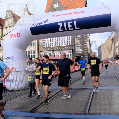 13.09.2026 - 21. swb-Marathon Bremen Tim E. http://msf.ph/oto/10326353 13.09.2026 11:01:24 Ziel 10093, 10428, 10639, 10753, 10892, 10964, 10965, 11049, 11116, 11260, 11306, 11428, 11540, 11681, 11682, 11728, 11751, 11816, 11850, 12085, 12116, 12241, 12245, 12283, 12390, 12391, 12428 meine-sportfotos.de