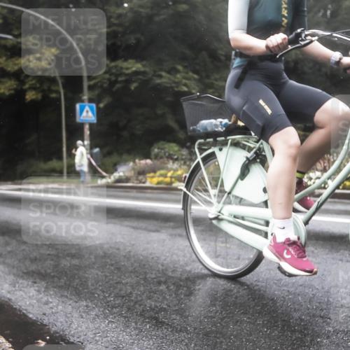 13.09.2026 - Stadtparktriathlon H.Heesch http://msf.ph/oto/10326367 13.09.2026 12:54:18 Radfahren 1140, 1170, 1189, 1204, 1242 meine-sportfotos.de