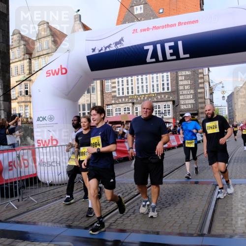 13.09.2026 - 21. swb-Marathon Bremen Tim E. http://msf.ph/oto/10326398 13.09.2026 11:01:25 Ziel 10093, 10428, 10639, 10753, 10892, 10964, 10965, 11049, 11116, 11260, 11306, 11428, 11540, 11681, 11682, 11728, 11751, 11813, 11816, 11850, 12085, 12116, 12241, 12245, 12283, 12390, 12391 meine-sportfotos.de