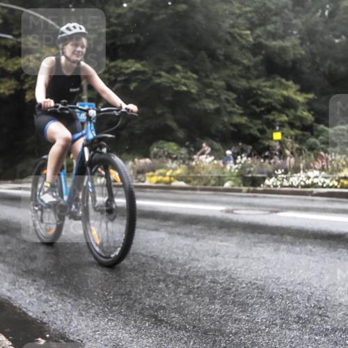 13.09.2026 - Stadtparktriathlon H.Heesch http://msf.ph/oto/10326449 13.09.2026 12:55:00 Radfahren 1108, 1153, 1158, 1224, 1286, 1417 meine-sportfotos.de