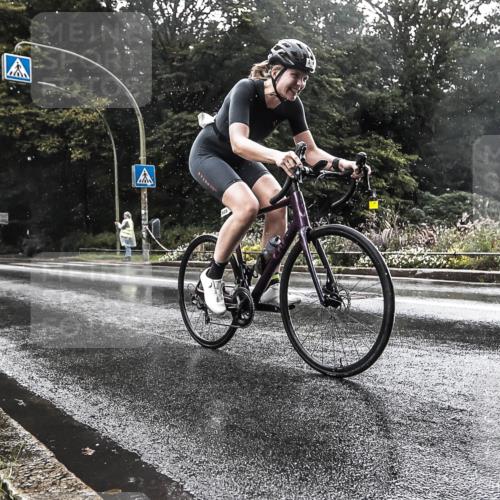 13.09.2026 - Stadtparktriathlon H.Heesch http://msf.ph/oto/10326473 13.09.2026 11:44:00 Radfahren 808, 851, 904, 928 meine-sportfotos.de
