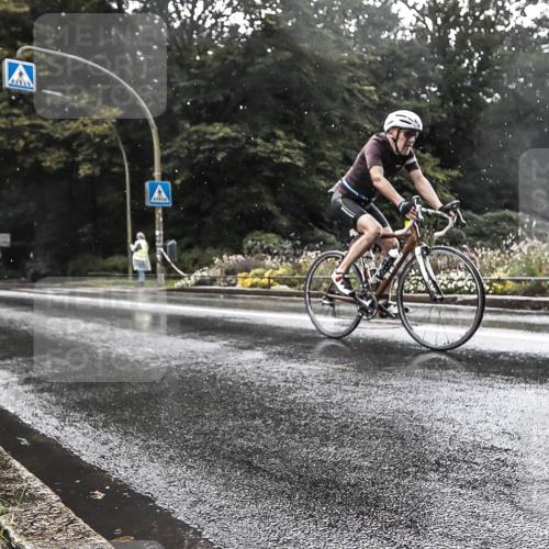 13.09.2026 - Stadtparktriathlon H.Heesch http://msf.ph/oto/10326481 13.09.2026 11:44:02 Radfahren 713, 808, 851, 894, 904, 928, 963 meine-sportfotos.de