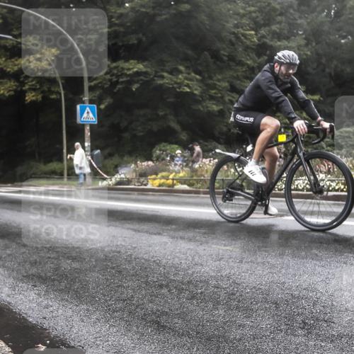 13.09.2026 - Stadtparktriathlon H.Heesch http://msf.ph/oto/10326505 13.09.2026 12:55:20 Radfahren 1072, 1076, 1098, 1129, 1218, 1250, 1269, 1405 meine-sportfotos.de