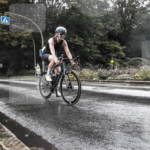 13.09.2026 - Stadtparktriathlon H.Heesch http://msf.ph/oto/10326508 13.09.2026 11:44:07 Radfahren 713, 762, 823, 832, 849, 886, 894, 963 meine-sportfotos.de