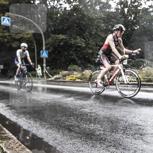 13.09.2026 - Stadtparktriathlon H.Heesch http://msf.ph/oto/10326521 13.09.2026 11:44:09 Radfahren 718, 762, 823, 832, 849, 861, 886 meine-sportfotos.de
