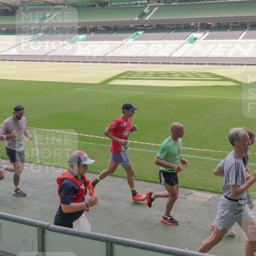 13.09.2026 - 21. swb-Marathon Bremen Michael Burmester http://msf.ph/oto/10326566 13.09.2026 12:56:07 Laufen im Stadion 201, 205, 307, 388, 411, 431, 465, 495, 655, 769, 854, 876, 913, 926, 948, 1058, 1130, 1197, 1390, 1537, 1599, 1601, 1645, 1750, 1972, 2001, 2040, 2122, 2125, 2234, 2251, 2260, 2319, 2383, 2390, 2473, 2474, 2535, 2604, 2634, 2671, 2733, 2761, 2812, 2922, 2948, 3057, 3119, 3134, 3175, 3192, 3202, 3241, 3246, 3290, 3346, 3348, 3411, 3458, 3508, 3706, 3716, 3813, 3836, 4135, 4137, 4171, 4413, 4479, 4733, 5277, 5430, 5530, 5695, 5867, 6106 meine-sportfotos.de