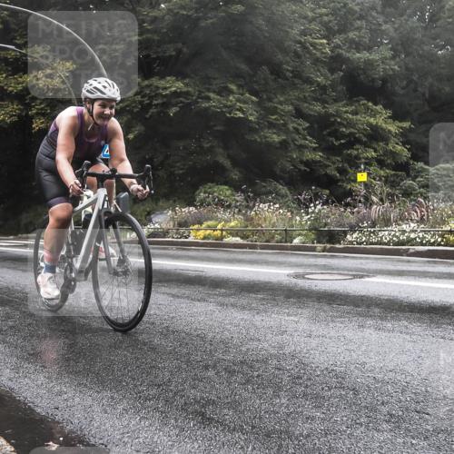 13.09.2026 - Stadtparktriathlon H.Heesch http://msf.ph/oto/10326640 13.09.2026 12:56:45 Radfahren 1105, 1176, 1231, 1241 meine-sportfotos.de