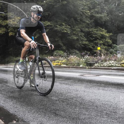 13.09.2026 - Stadtparktriathlon H.Heesch http://msf.ph/oto/10326654 13.09.2026 12:56:48 Radfahren 1083, 1105, 1176, 1231 meine-sportfotos.de