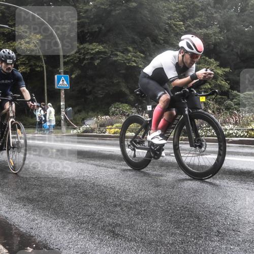 13.09.2026 - Stadtparktriathlon H.Heesch http://msf.ph/oto/10326727 13.09.2026 12:57:18 Radfahren 1284, 1301, 1333 meine-sportfotos.de