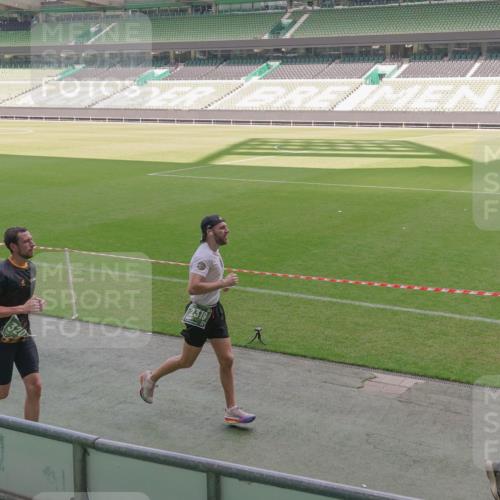 13.09.2026 - 21. swb-Marathon Bremen Michael Burmester http://msf.ph/oto/10326736 13.09.2026 12:56:19 Laufen im Stadion 205, 307, 388, 411, 431, 465, 495, 655, 769, 854, 857, 876, 913, 926, 948, 1058, 1130, 1197, 1390, 1537, 1599, 1601, 1645, 1750, 1972, 2001, 2040, 2122, 2125, 2234, 2251, 2260, 2319, 2383, 2473, 2493, 2535, 2604, 2634, 2640, 2671, 2761, 2812, 2948, 3057, 3078, 3119, 3175, 3192, 3202, 3246, 3290, 3346, 3348, 3411, 3450, 3458, 3508, 3514, 3634, 3706, 3716, 3760, 3813, 3836, 4135, 4137, 4171, 4413, 4479, 4733, 5277, 5430, 5530, 5695, 5867, 6106 meine-sportfotos.de