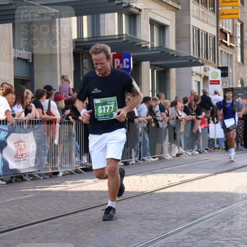 13.09.2026 - 21. swb-Marathon Bremen Strokosch-Dieckow http://msf.ph/oto/10326750 13.09.2026 13:20:26 Ziel 541, 769, 876, 1056, 1528, 1881, 2425, 2640, 3356, 3813, 3866, 4174, 4316, 4357, 4482, 4612, 5161, 5213, 5493, 5855, 5954, 6177, 6401, 6495, 6496, 6680, 7411, 7517, 8005, 8141, 8804, 9162, 9691, 9721, 9949, 13126, 201, 232, 334, 655, 1058, 1197, 1537, 1646, 1750, 1931, 2122, 2493, 2577, 2885, 2903, 2953, 3685, 3690, 4351, 4358, 5137, 5450, 5493, 5583, 6496, 6901, 7018, 7341, 7531, 7664, 8178, 9047, 9518, 9721, 9756, 13222 meine-sportfotos.de