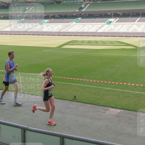 13.09.2026 - 21. swb-Marathon Bremen Michael Burmester http://msf.ph/oto/10326784 13.09.2026 12:56:25 Laufen im Stadion 205, 307, 388, 411, 431, 465, 495, 655, 769, 854, 857, 876, 913, 926, 948, 1058, 1130, 1197, 1390, 1537, 1601, 1645, 1750, 1900, 1972, 2001, 2040, 2051, 2075, 2122, 2125, 2251, 2260, 2319, 2473, 2493, 2535, 2604, 2634, 2640, 2671, 2761, 2812, 2948, 3057, 3078, 3119, 3192, 3202, 3246, 3290, 3346, 3348, 3411, 3450, 3458, 3508, 3514, 3634, 3706, 3716, 3760, 3813, 3836, 4135, 4137, 4171, 4316, 4413, 4479, 4733, 5277, 5430, 5530, 5695, 5867, 6106 meine-sportfotos.de