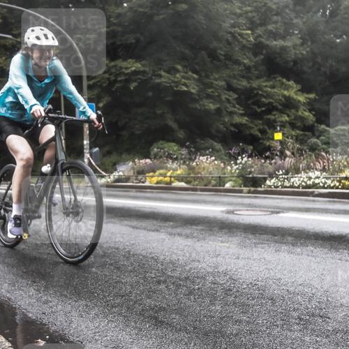 13.09.2026 - Stadtparktriathlon H.Heesch http://msf.ph/oto/10326786 13.09.2026 12:57:56 Radfahren 1128, 1162, 1276, 1377 meine-sportfotos.de