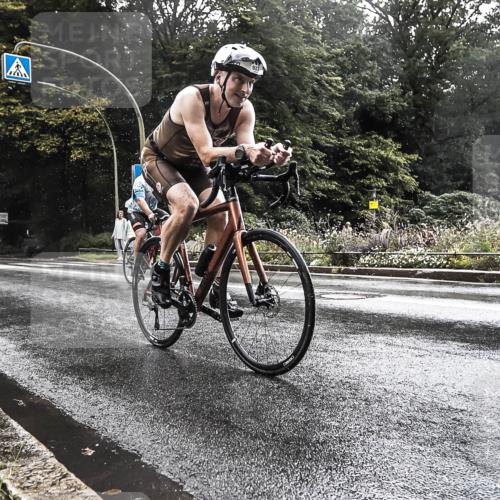 13.09.2026 - Stadtparktriathlon H.Heesch http://msf.ph/oto/10326799 13.09.2026 11:46:14 Radfahren 871, 874, 882, 939, 945 meine-sportfotos.de