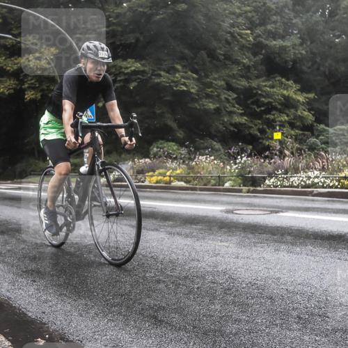 13.09.2026 - Stadtparktriathlon H.Heesch http://msf.ph/oto/10326819 13.09.2026 12:58:04 Radfahren 1069, 1116, 1263, 1407 meine-sportfotos.de
