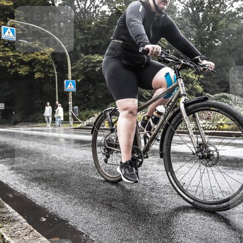 13.09.2026 - Stadtparktriathlon H.Heesch http://msf.ph/oto/10326845 13.09.2026 11:46:53 Radfahren 794, 838, 860 meine-sportfotos.de
