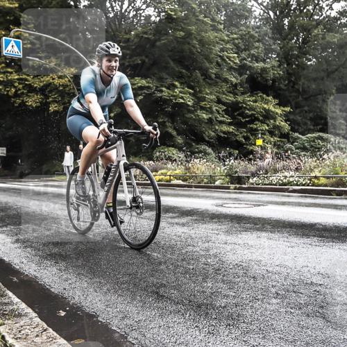 13.09.2026 - Stadtparktriathlon H.Heesch http://msf.ph/oto/10326883 13.09.2026 11:47:24 Radfahren 745, 800, 826, 863, 935 meine-sportfotos.de