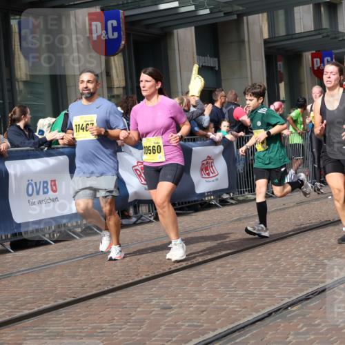 13.09.2026 - 21. swb-Marathon Bremen Strokosch-Dieckow http://msf.ph/oto/10326890 13.09.2026 11:01:18 Ziel 10181, 10251, 10332, 10497, 10560, 10647, 10648, 10678, 11075, 11150, 11305, 11324, 11459, 11467, 11479, 11486, 11550, 11551, 11666, 11668, 11747, 11788, 11796, 11798, 11969, 11970, 11985, 11986, 12047, 12062, 10428, 10639, 10678, 10892, 10964, 10965, 11049, 11116, 11260, 11306, 11428, 11540, 11681, 11682, 11751, 11796, 11813, 11816, 11850, 12085, 12241, 12245, 12283, 12390, 12391 meine-sportfotos.de